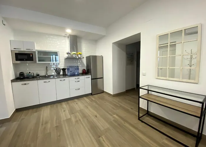 Del Mar Y De - Apartmentos En Pleno Centro