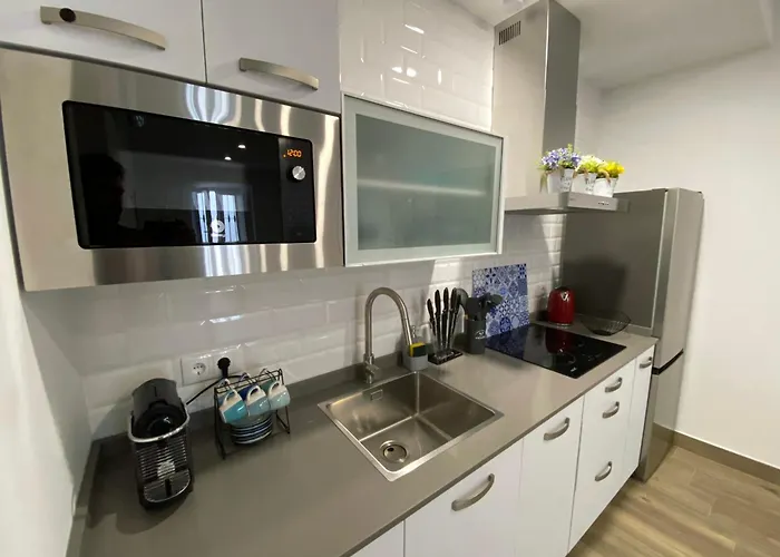 Del Mar Y De - Apartmentos En Pleno Centro Apartman