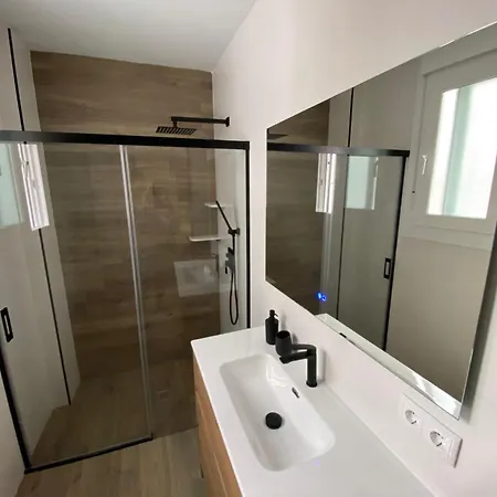 Del Mar Y De - Apartmentos En Pleno Centro 아파트