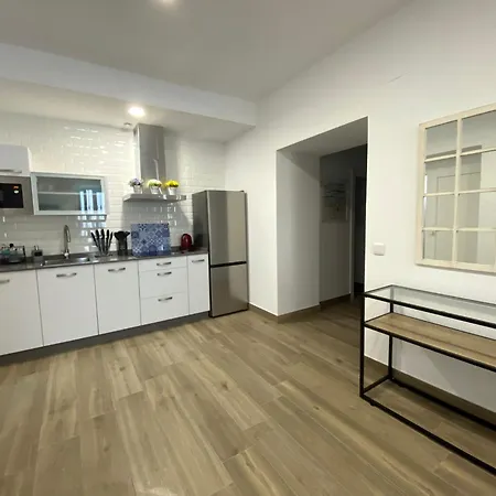 Del Mar Y De - Apartmentos En Pleno Centro