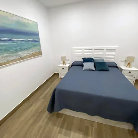 Del Mar Y De - Apartmentos En Pleno Centro 아파트 *